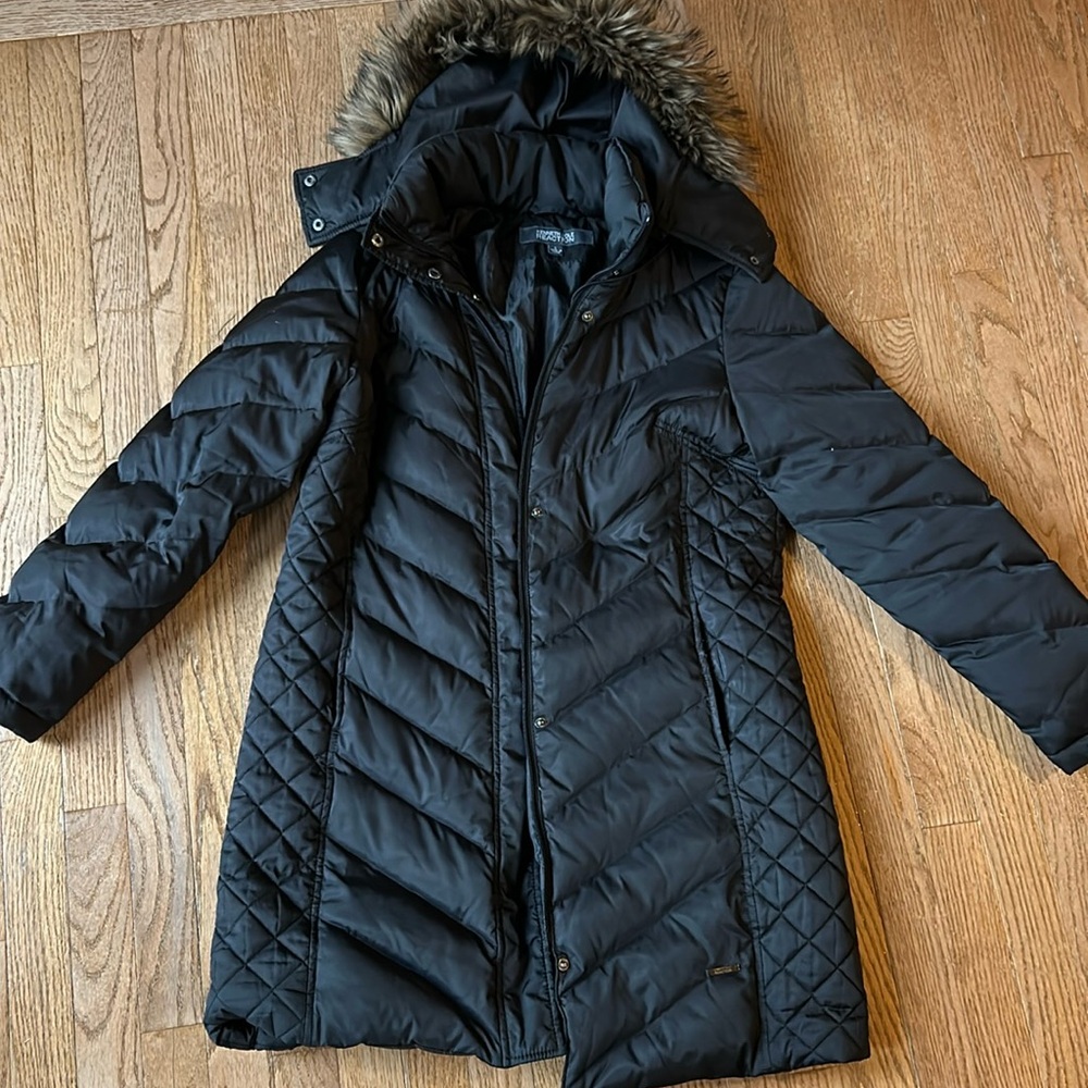 Kenneth Cole Reaction Black Puffer Coat with Fur Hood Excellent Condition